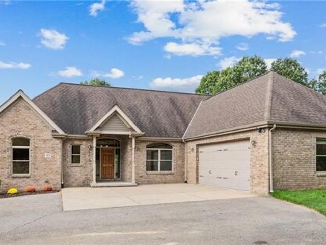 House for sale in Bradfordwoods, Pennsylvania