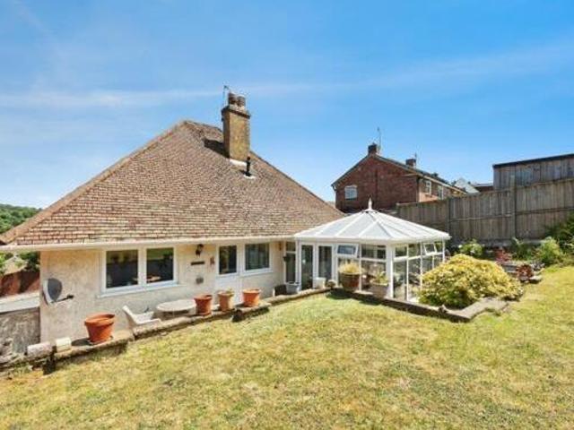 House for sale in River, Ash
