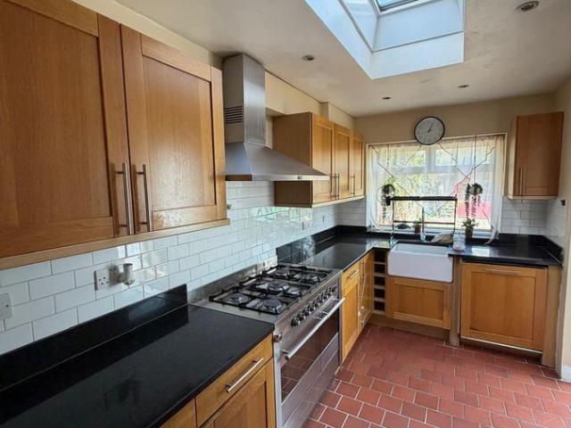 House for rent in Seven Kings, Greater London