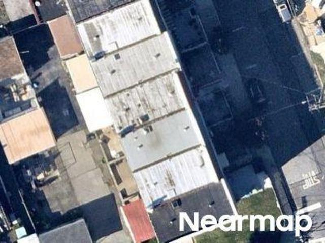 House for sale in The Bronx, Arverne