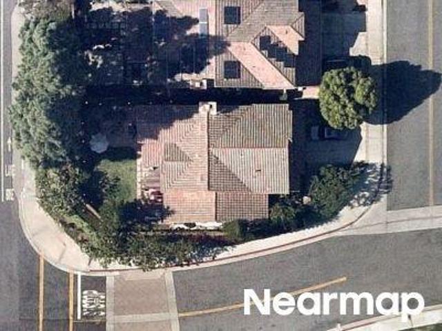 House for sale in Tustin