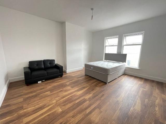 Apartment for rent in Buslingthorpe, Leeds
