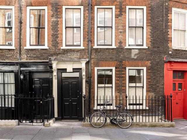 House for rent in Soho, Greater London
