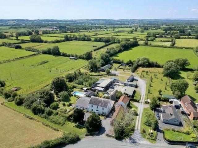 House for sale in Glastonbury, Somerset