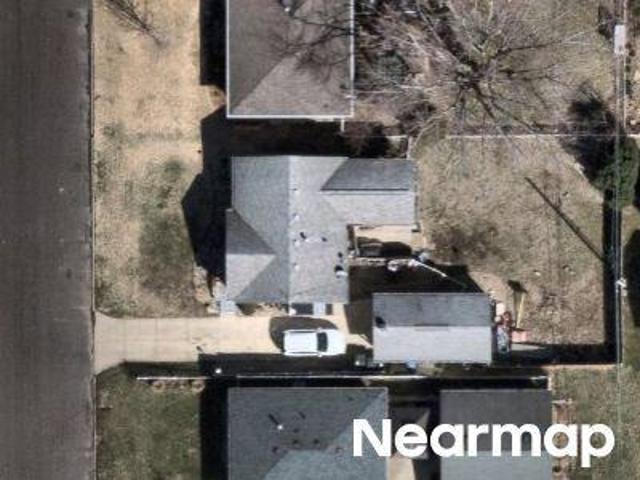 House for sale in Pekin, Illinois