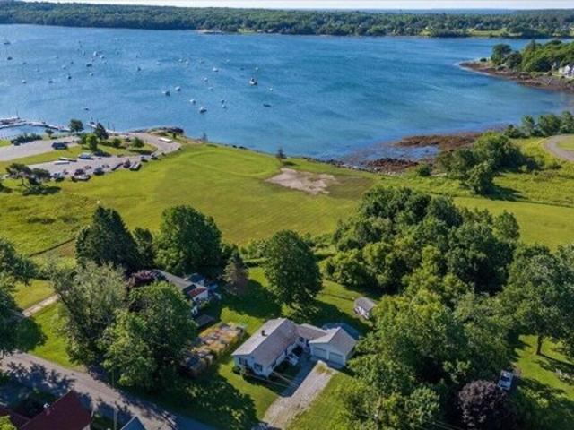 House for sale in Rockland, Maine