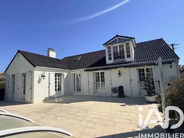 Maison vente à Épernay, Mécringes