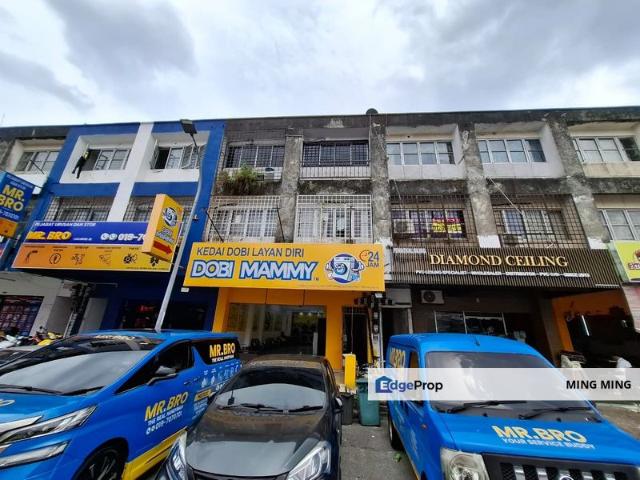 Shop for sale in Langat, Selangor