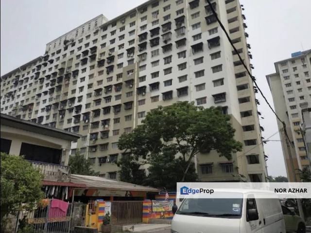 Flat for sale in Petaling, Damansara Damai