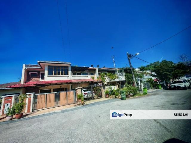 House for sale in Country Heights Damansara, Kuala Lumpur