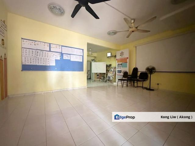 House for sale in Country Heights Damansara, Kuala Lumpur