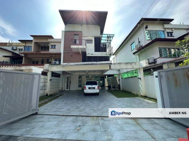 House for sale in Country Heights Damansara, Kuala Lumpur