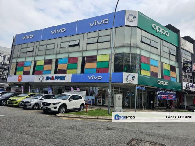 Shop for rent in Country Heights Damansara, Kuala Lumpur