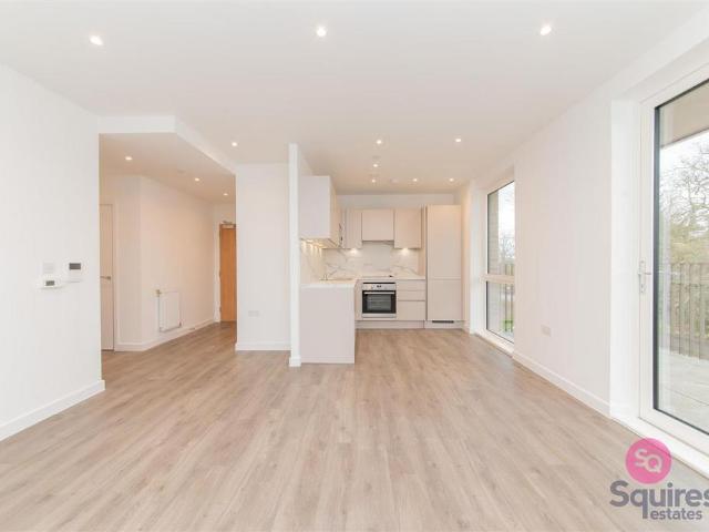 Apartment for rent in Mill Hill, Greater London