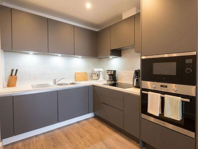 House for rent in London Borough of Barnet, Greater London