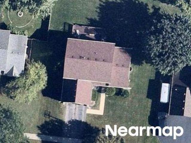 House for sale in South Elgin, Illinois