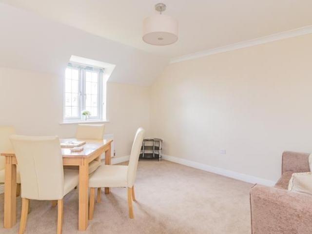 Apartment for rent in Littlemore Park, Oxford