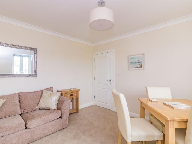 Apartment for rent in Littlemore Park, Oxford