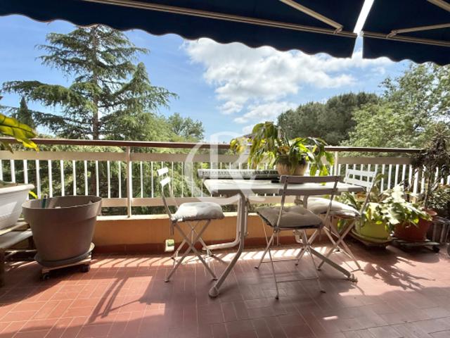 Appartement vente à Arrondissement de Toulon, Hyères