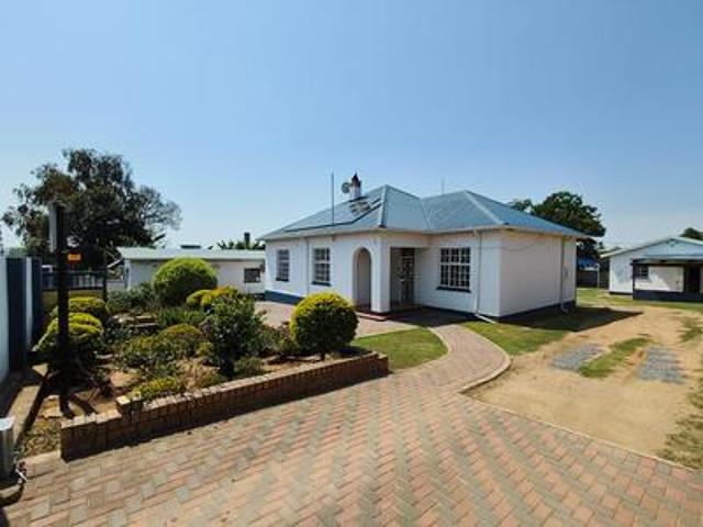 Commercial for sale in Mthatha, King Sabata Dalindyebo Local Municipality
