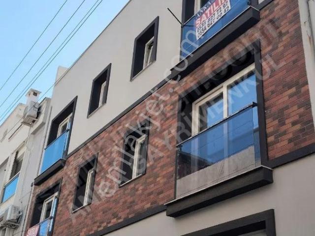 Karşiyaka, İzmir içerisinde satılık mülk