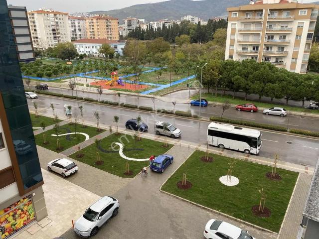 Bayrakli, İzmir içerisinde satılık mülk