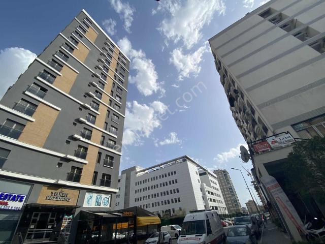 Karşiyaka, İzmir içerisinde kiralık mülk