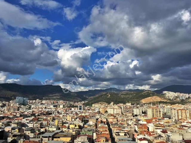Karşiyaka, İzmir içerisinde kiralık mülk