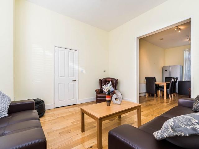 House for rent in Finsbury Park, Greater London