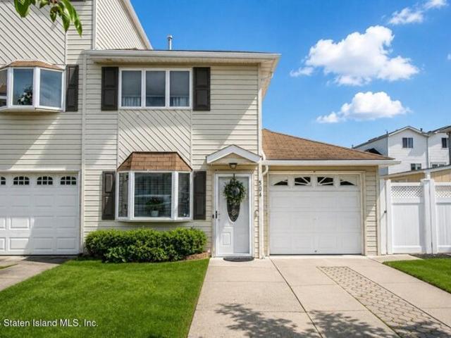 House for sale in Arverne, New York