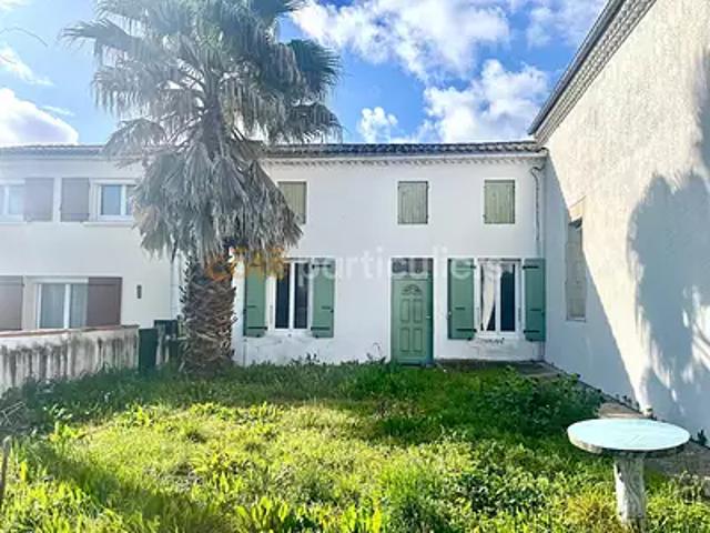 Maison vente à Saintes, Médis