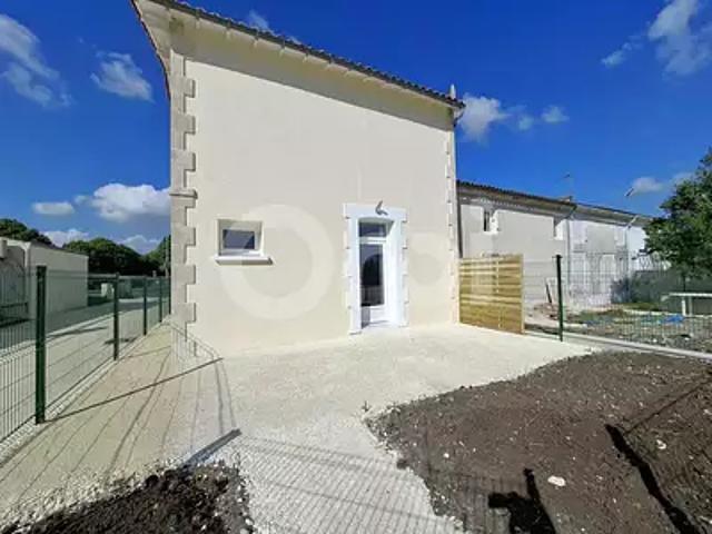 Maison vente à Saintes, Médis