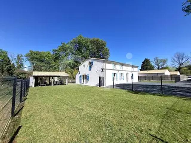 Maison vente à Saintes, Médis