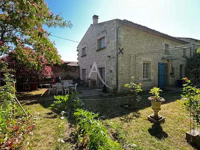Maison vente à Saintes, Médis