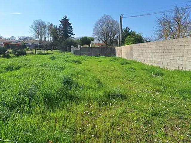 Terrain vente à Saintes, Médis