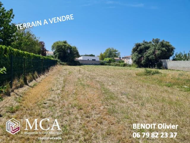 Terrain vente à Saintes, Médis