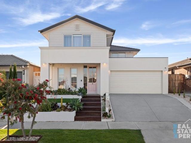 House for sale in Clyde, Victoria