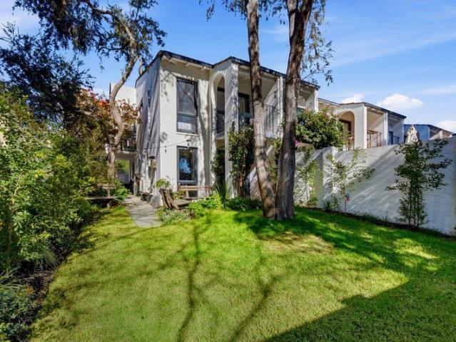 Townhouse for sale in Mosman Park, Western Australia