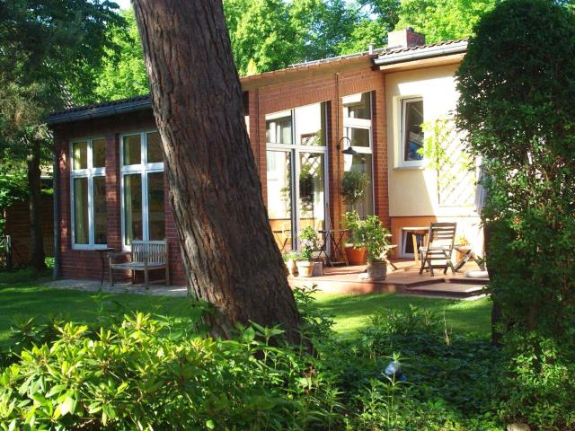 Villa kaufen in Tempelhof–Schöneberg, Berlin