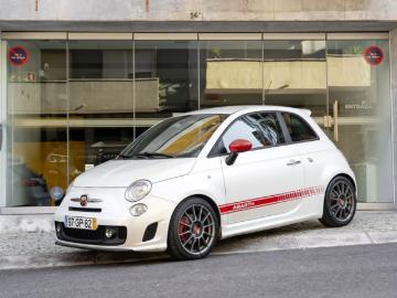 Acura 2008 abarth 500 1 4 t jet 67 000 km 5000 registoou