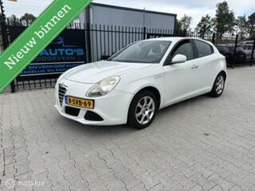 Alfa romeo giulietta 2010 diesel alfa romeo giulietta 1 6 jtdm distinctive Alfa romeo giulietta 2010 diesel alfa romeo giulietta 1 6 jtdm distinctive