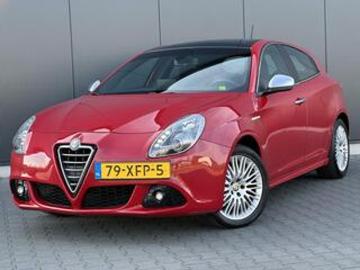 Alfa romeo giulietta 2012 benzine alfa romeo giulietta 1 4 t distinctive automaat pano xen... Alfa romeo giulietta 2012 benzine alfa romeo giulietta 1 4 t distinctive automaat pano xen...