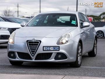 Alfa romeo giulietta 2012 petrol 2012 alfaromeo giulietta series0 hatchback