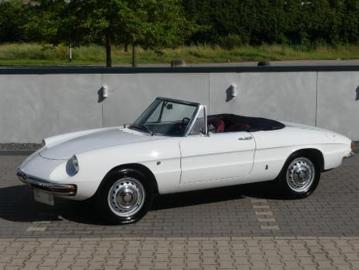 Alfa romeo spider 1966 essence alfa romeo duetto