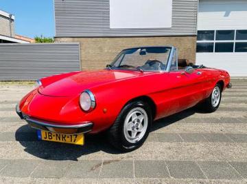 Alfa romeo spider 1983 essence alfa romeo spider 2 0 veloce 1983 coda tronca nette staat Alfa romeo spider 1983 essence alfa romeo spider 2 0 veloce 1983 coda tronca nette staat
