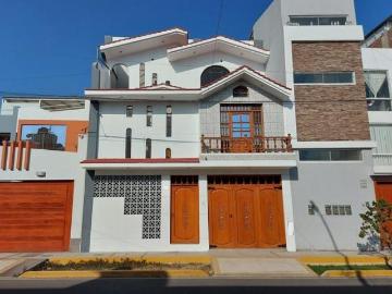 Alquilo Linda Casa De 3 Pisos En Urbanización Los Pinos Chimbote Alquilo Linda Casa De 3 Pisos En Urbanización Los Pinos Chimbote