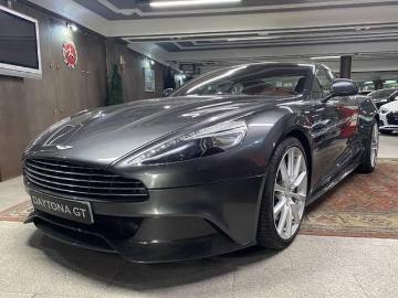 Aston martin aston martin Aston martin aston martin