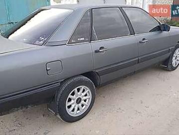 Audi 100 1983 benzin audi 100 1983