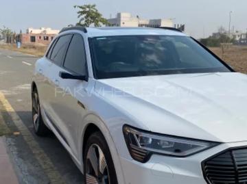 Audi e tron 2020 audi e tron 55 quattro 300kw 2020 Audi e tron 2020 audi e tron 55 quattro 300kw 2020