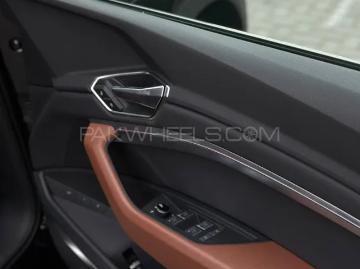 Audi e tron 2022 audi e tron 50 quattro 230 kw 2022 Audi e tron 2022 audi e tron 50 quattro 230 kw 2022